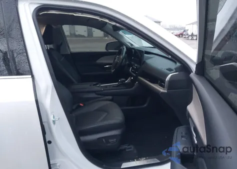 2024 Toyota Grand Highlander Platinum z USA, uszkodzony, nr VIN 5TDAAAB56RS056342